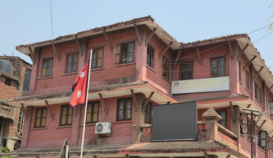 गौरमा बिहानी सत्रमा कक्षा सञ्चालन