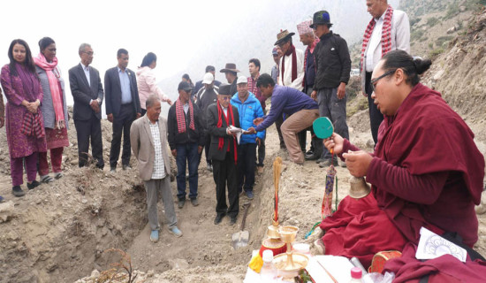 मुस्ताङको पेरिस डाँडामा माओवादी केन्द्रको कार्यालय शिलान्यास