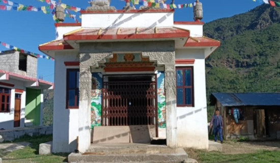 विकट गाउँ कर्थलीमा देक्षण कैसुङ छोलिङ गुम्बा