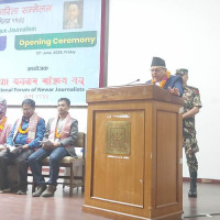 ‘दसैँ लक्ष्मी पूजामा मात्र सकिन्छ’  डा. जोशी