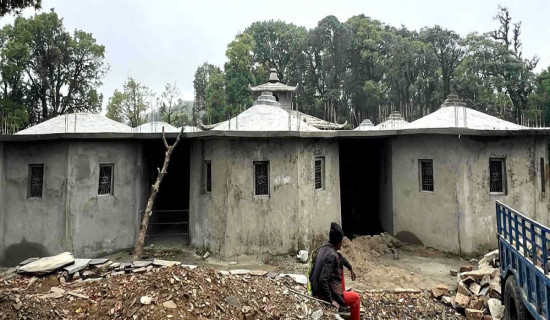 बजेट सक्न एकै ठाउँमा आठ मन्दिर