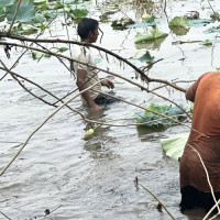 मुख्यमन्त्रीको एक महिनाको पारिश्रमिक विद्यालयलाई