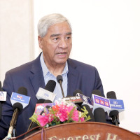 डाक्टर र नर्सले पाएको लाइसेन्सलाई कमजोर ठान्नु हुँदैनः मन्त्री यादव