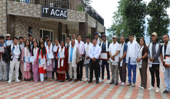 १७ जना वेभ डेभ्लपर दीक्षित