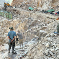 पहिरो विस्थापित परिवारले पाए जग्गा