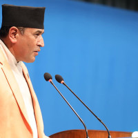 रङहरूको रहस्य  (कविता)