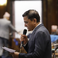 ‘हृदयभित्र लुकेको तरङ्ग’ विमोचित