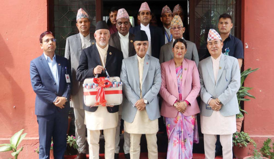 ‘गणतन्त्रको विकल्प छैन’ :  शारदा भट्ट