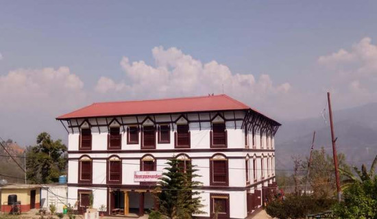 सरकारी कार्यालयमा छड्के अनुगमन, ९७ जना अनुपस्थित