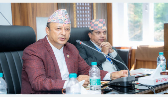 ‘मन्त्रालय मातहत भएका कामको प्रगति चित्तबुझ्दो भएन’