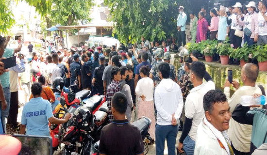 नगर प्रमुख र उपप्रमुखबिच विवाद