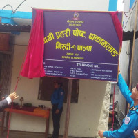 चाडपर्वमा अभाव र दुःख बिर्सिदै विपन्न नागरिक