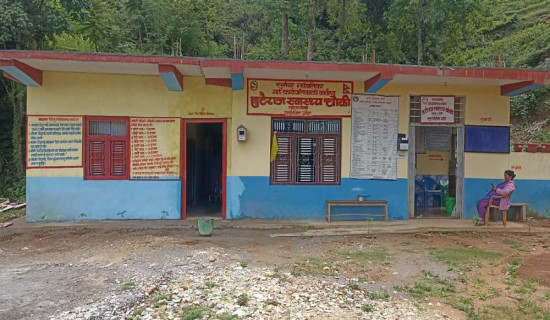 स्थानीय तहमा बिरामीभन्दा स्वास्थ्यकर्मी धेरै