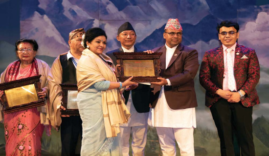 ‘कार्यसम्पादनमा संस्कृति मन्त्रालय अब्बल’