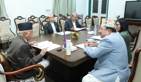 प्रधानमन्त्रीसँग उपनिर्वाचनबारे आयोगको परामर्श