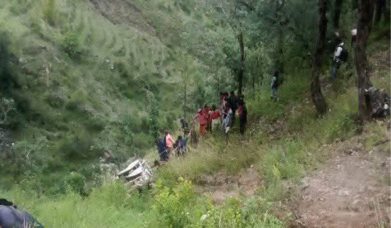 रसियन कम्युनिष्ट पार्टी अध्यक्ष मालिन्कोबिच पोखरामा