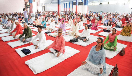 योगले जीवनमा प्राकृतिक सन्तुलन