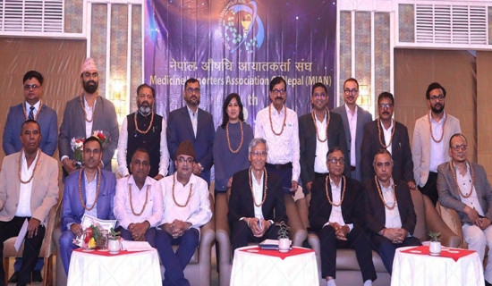 बाढीले पुल निर्माणमा अवरोध