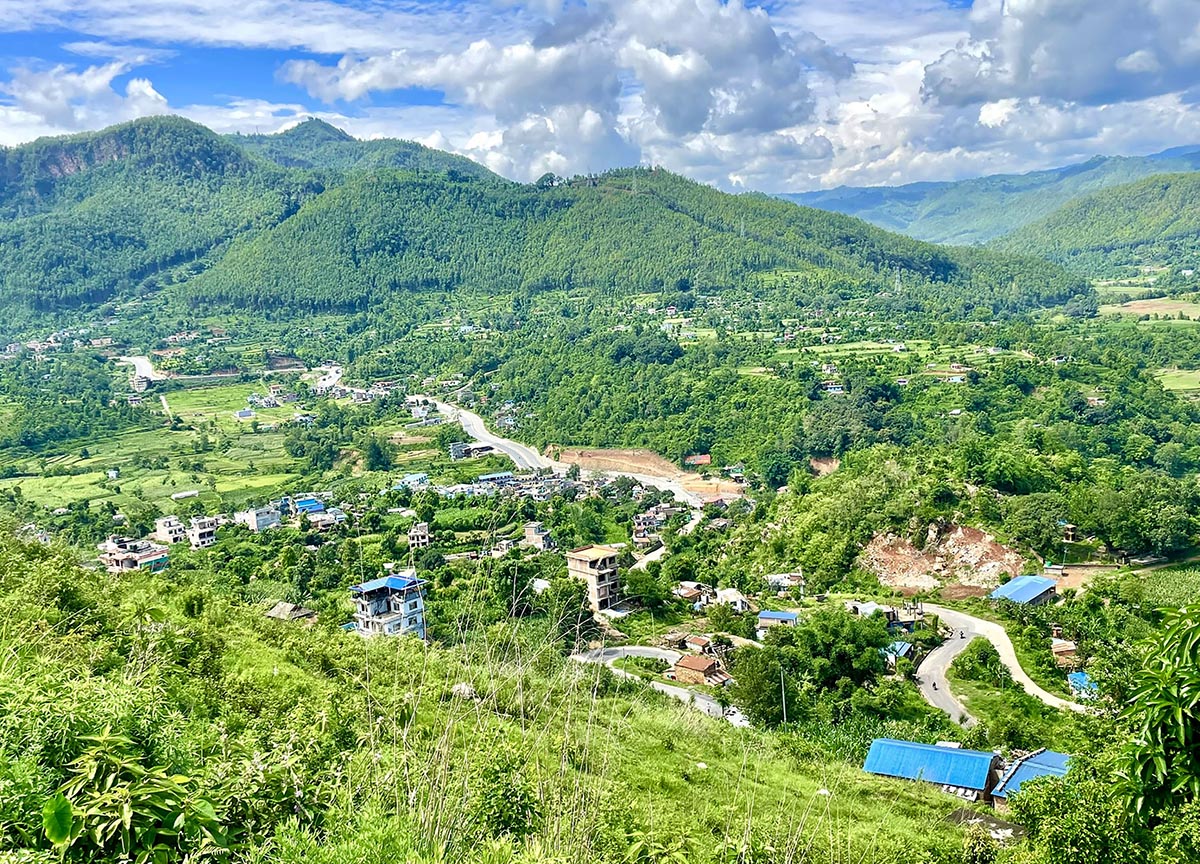 मुग्लिन–पोखरा सडक र आसपासका बस्ती