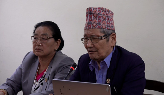 निजी र सामुदायिक विद्यालयको पाठ्यक्रम, पठनपाठनको मोडल र व्यवस्थापन एकरूपको बनाउन आवश्यक: सांसद राई