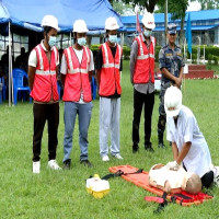 जहाज चढ्ने आस मारे कालीकोटवासीले