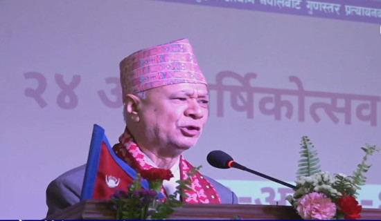 विद्यार्थीले मुलुक बदल्ने सपना देख्नुपर्छ : शिक्षामन्त्री पन्त