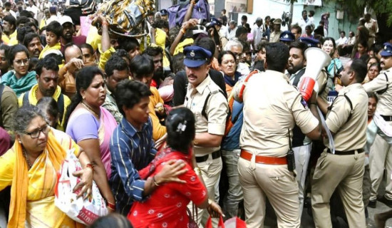 भारतीय मन्दिरमा भागदौड हुँदा तीनको मृत्यु
