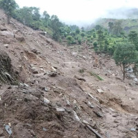 गणतन्त्र धरापमा पार्ने षड्यन्त्र हुँदैछ : प्रचण्ड