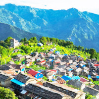 पोखरा विमानस्थलमा आफन्तको भीड