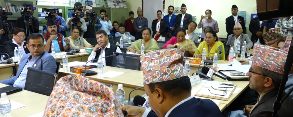 कर्मचारी विधेयकमा दुई वर्षे कुलिङ पिरियड राख्न लगाउने समितिको निर्णय