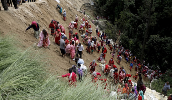 मध्यावधि रोक्न कार्की सरकार