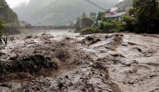 भारतमा मनसुनी वर्षा र बाढी पहिरोले ६९ जनाको मृत्यु