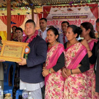 स्वर्ग अनुभूति दिने खयर लेक [फोटोफिचर]