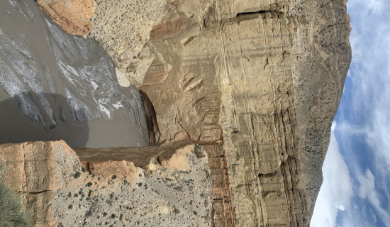 पर्यटक लोभ्याउँदै मुस्ताङ गेट