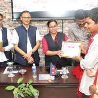 पातको टपरी बनाउने प्रतिस्पर्धा