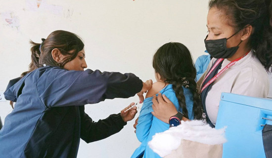नर्सिङ कलेज भवन स्थापना