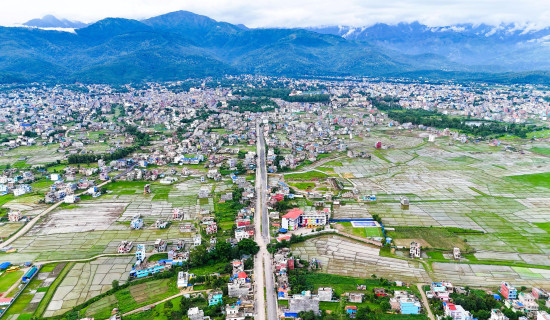 वीरेन्द्रनगर बजारको आकर्षण
