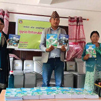वनमा दिउँसोदेखि डढेलो, अझै नियन्त्रण बाहिर