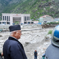 सामुहिक राजीनामा दिएर सरकारबाट बाहिरिए एमालेका मन्त्री