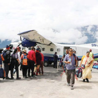 बाँकेमा कोभिड विरुद्धको फाइजर बाइभ्यालेन्ट खोप लगाउन सुरु