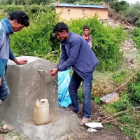 बाँदर आतङ्कले गाउँबासी विस्थापित