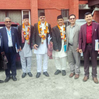 हुड्को बजाएर तीन पुस्ता सँगै नाच्दै