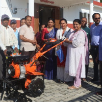 ट्रयाक खुलेको सत्ताइस वर्षपछि रत्नेचौर–भकुण्डे सडक कालोपत्र थालियो