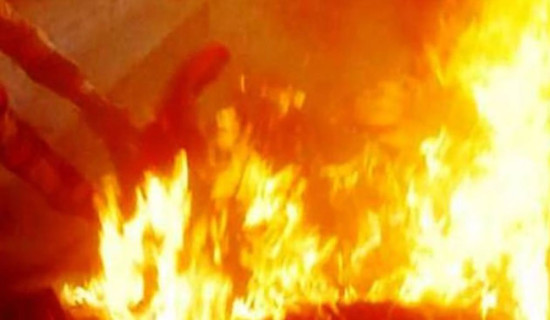 वडा कार्यालयमा आगलागी, आठ लाखको क्षति