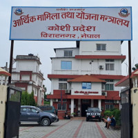 प्रसारण लाइन निर्माण सुस्त गतिमा
