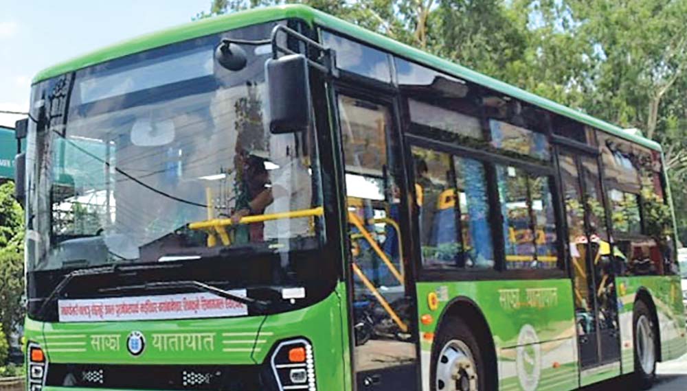 साझामा थपिँदै एक सय विद्युतीय बस