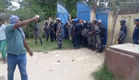छात्रालाई अभद्र सन्देश पठाउने शिक्षक पक्राउ
