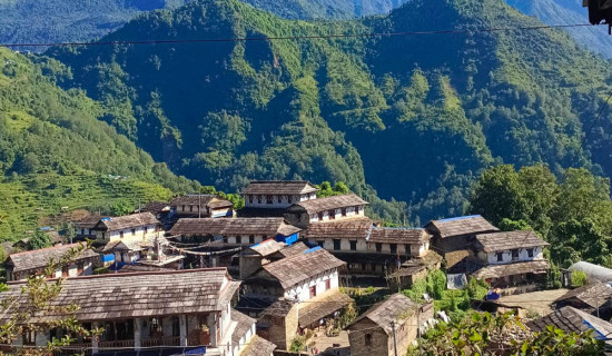 विद्यालयका छात्राहरुलाई आत्मरक्षा तालिम