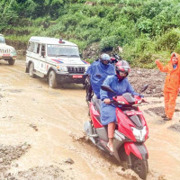 कालीमाटीका विपन्न परिवारलाई जस्तापाता वितरण