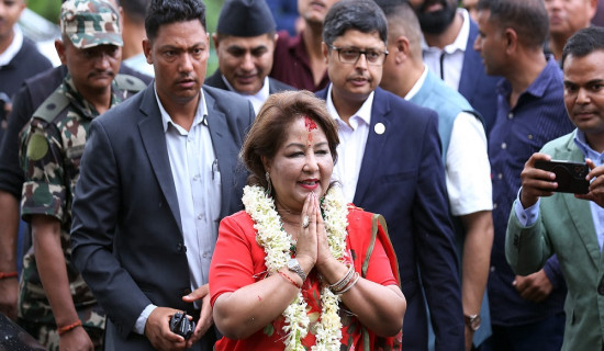 मन्त्रालयको पुनर्संरचना, कूटनीतिक सक्रियता र उच्चस्तरीय भेटवार्ता